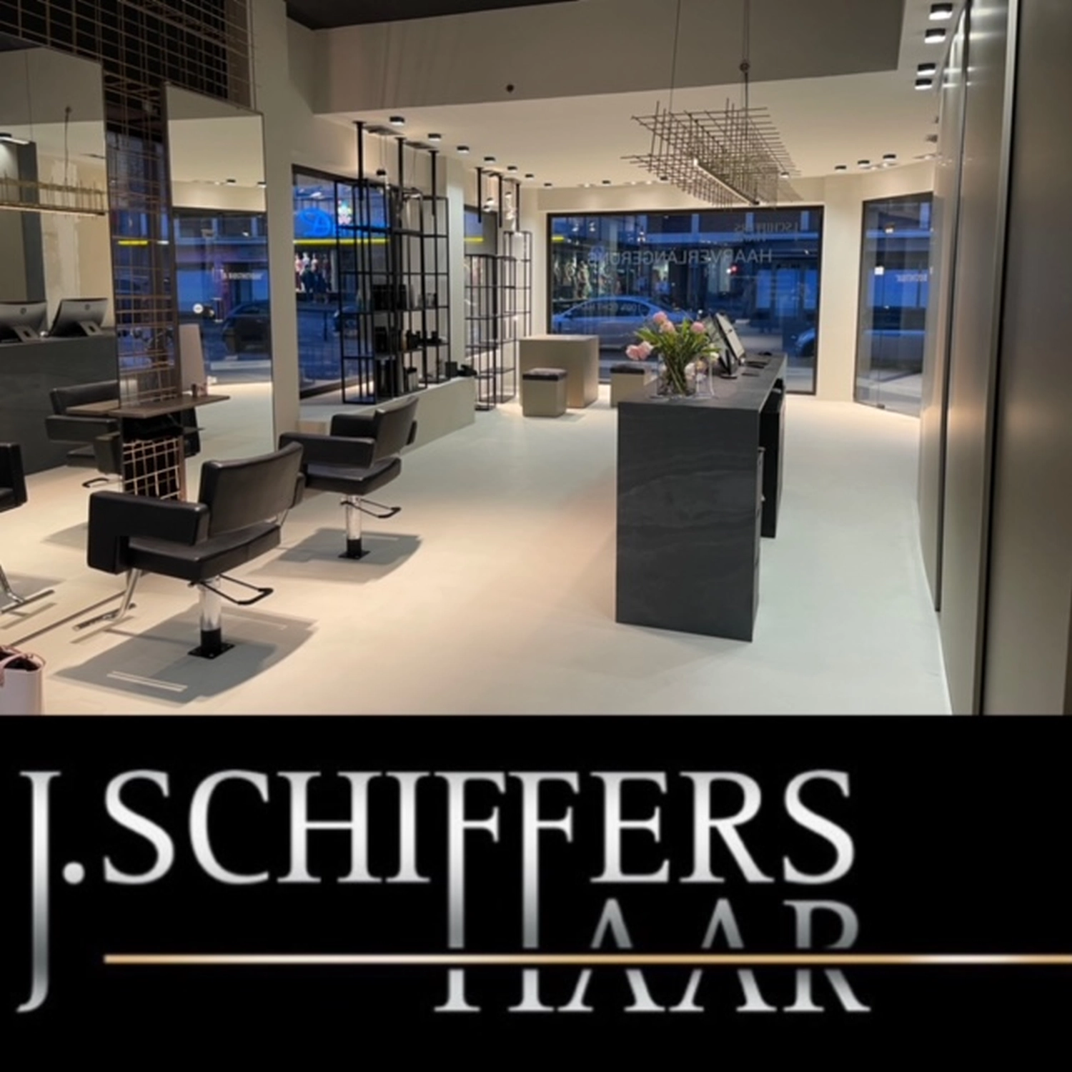 J. Schiffers Haar, Studio